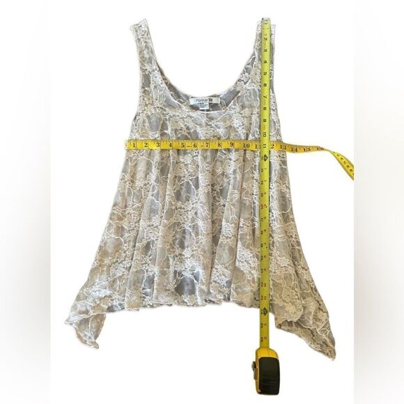 Forever 21  Sheer Round Neck Nylon/Spandex Lacey Floral Tank Top Size: M - Picture 6 of 6
